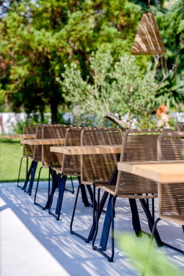 Elies Aesthetic Living Hotel Nea Iraklitsa Bagian luar foto