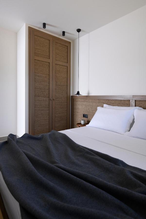 Elies Aesthetic Living Hotel Nea Iraklitsa Bagian luar foto