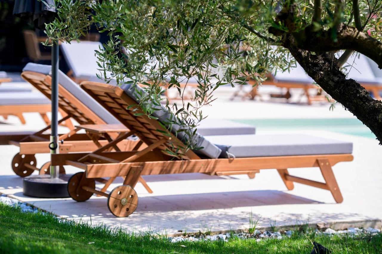 Elies Aesthetic Living Hotel Nea Iraklitsa Bagian luar foto