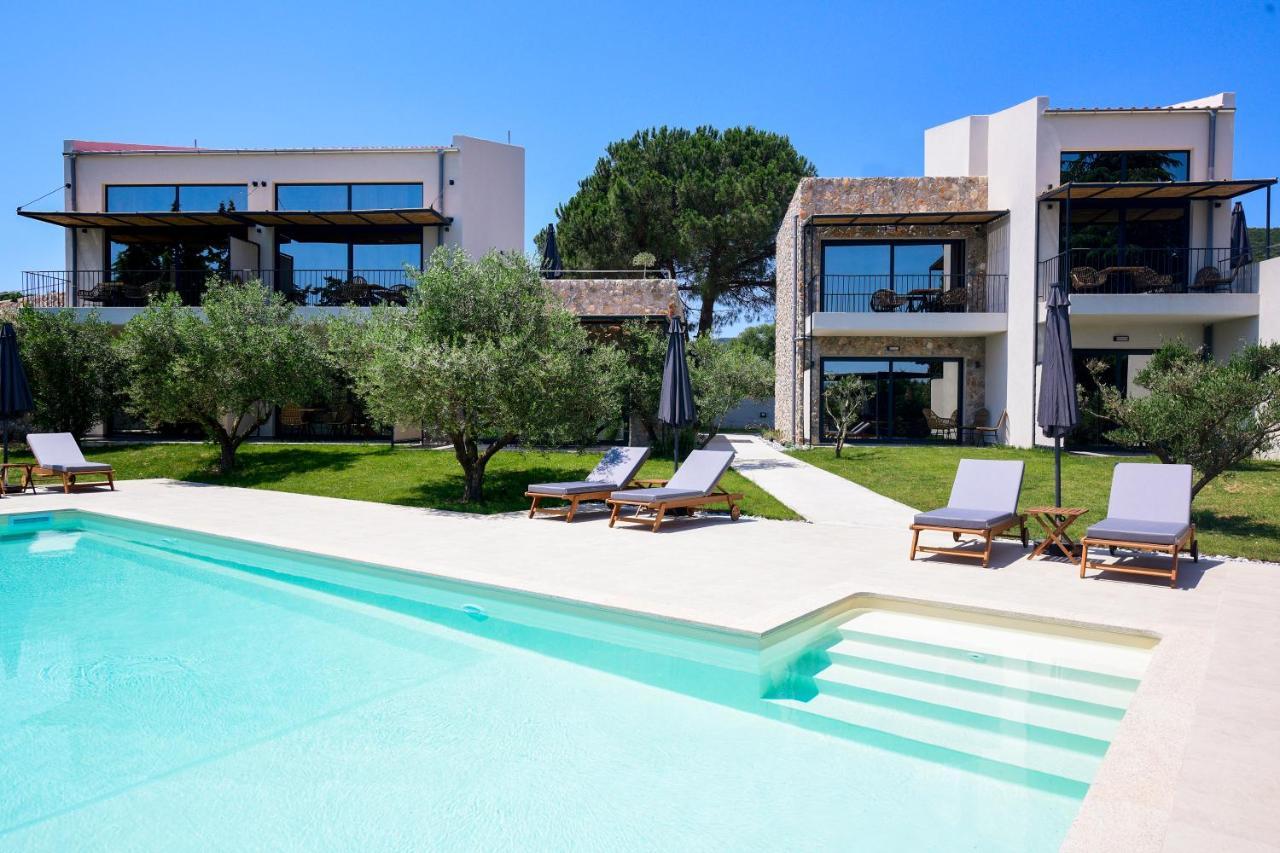 Elies Aesthetic Living Hotel Nea Iraklitsa Bagian luar foto