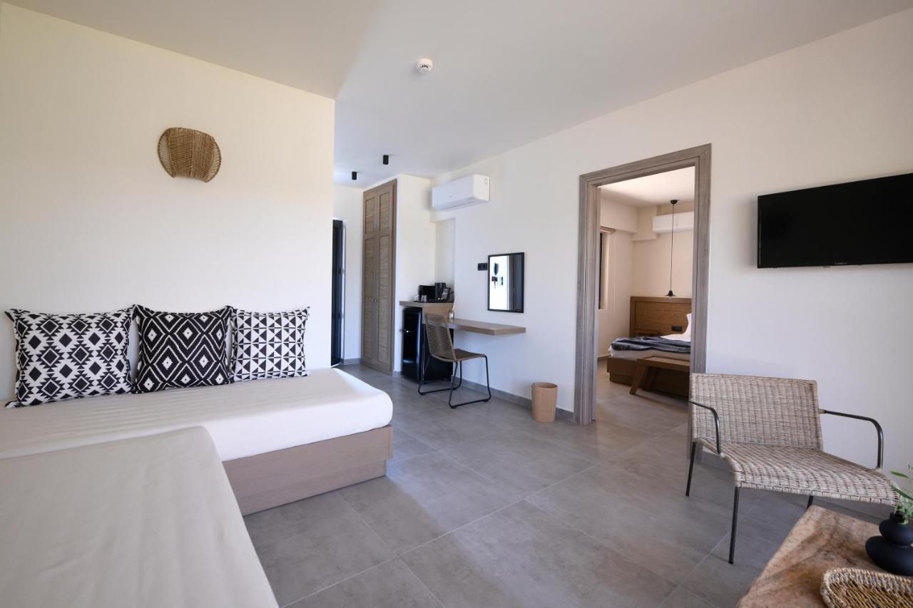 Elies Aesthetic Living Hotel Nea Iraklitsa Bagian luar foto