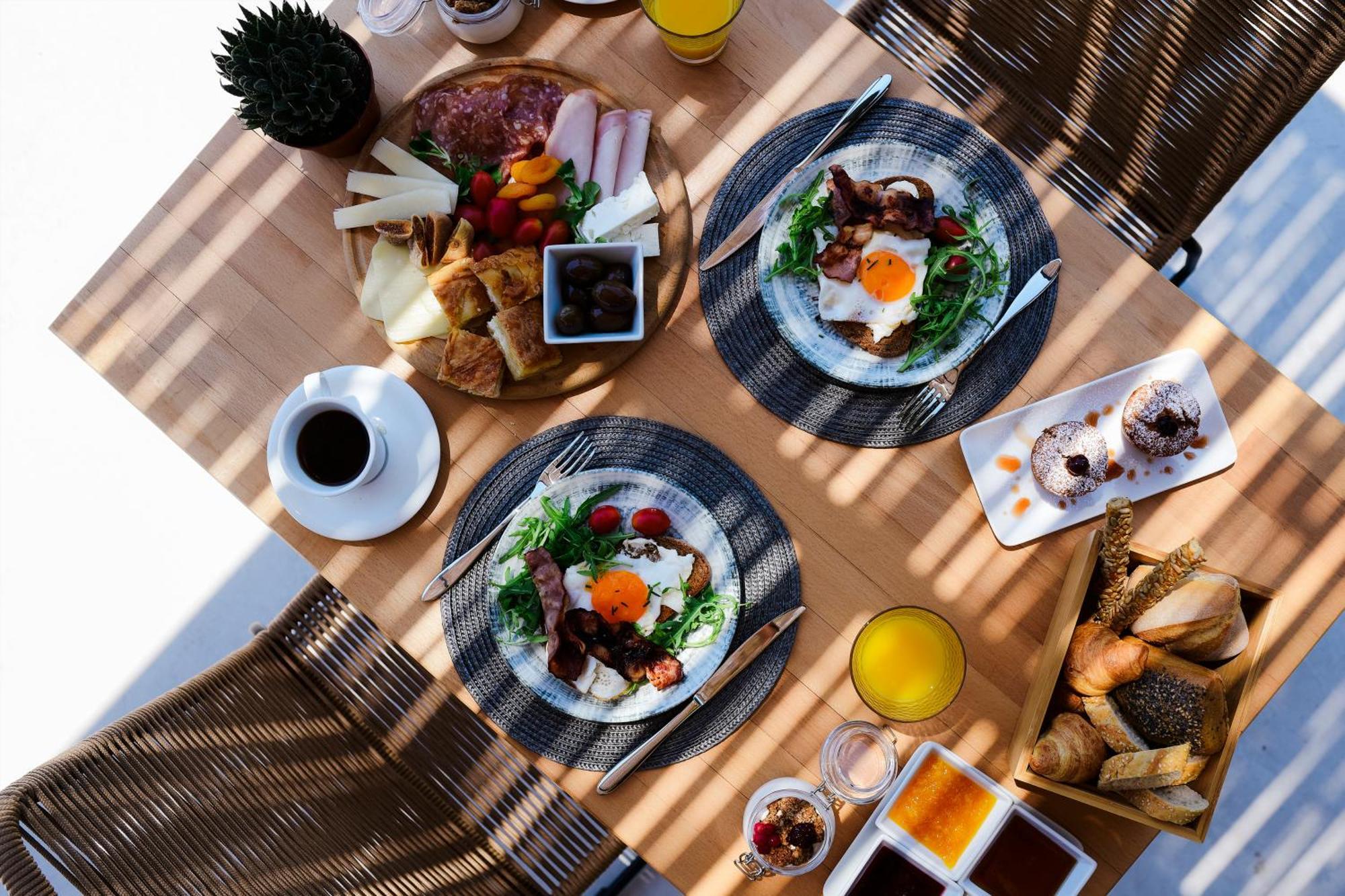Elies Aesthetic Living Hotel Nea Iraklitsa Bagian luar foto