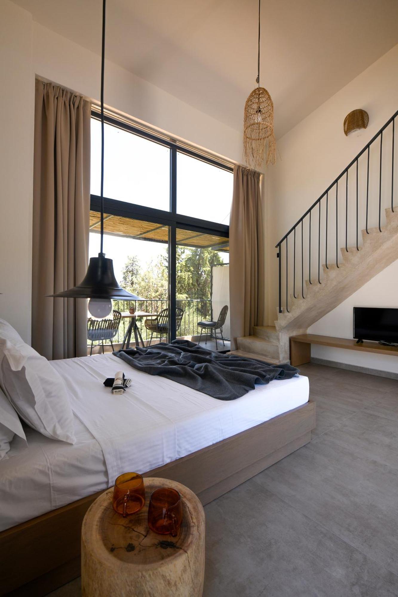 Elies Aesthetic Living Hotel Nea Iraklitsa Bagian luar foto